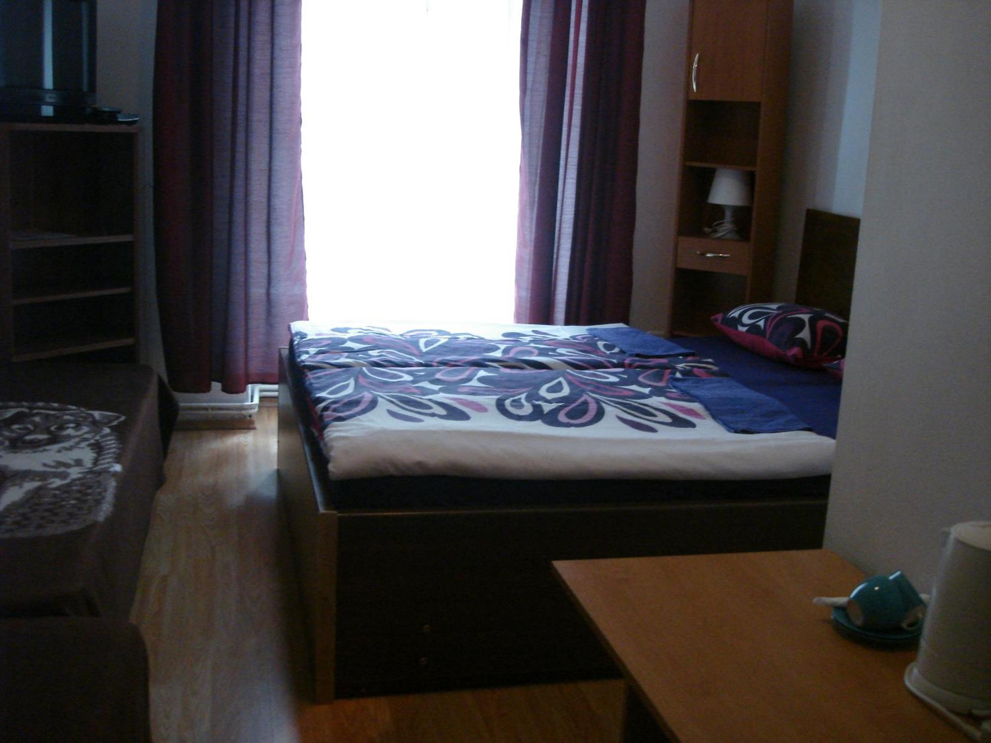 Gasthof Easy Journey Prag